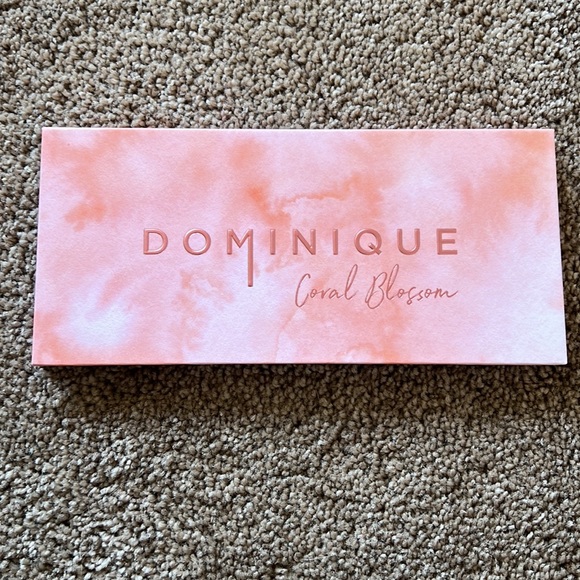 Dominique Cosmetics Coral Blossom Palette - Picture 4 of 5